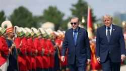 GÜRCAN ONAT; NATO ZİRVESİNİN DÜŞÜNDÜRDÜKLERİ